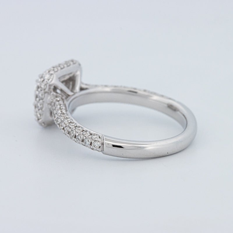 0.70 CT Round Cut Square Halo Pavé Solitaire (LG) - ZIZOV DIAMONDS