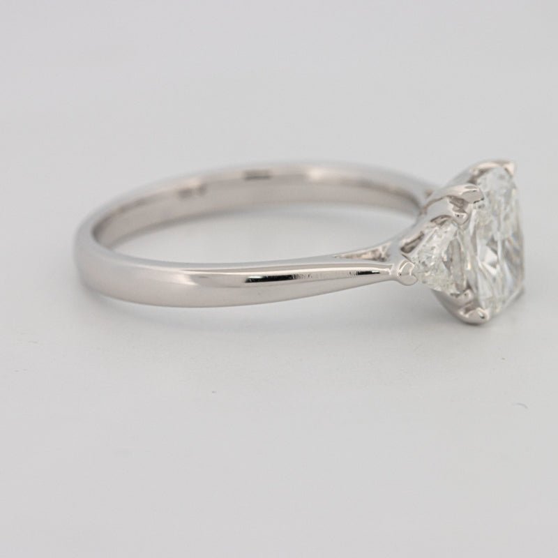 1 CT Cushion Cut Trilogy Solitaire (LG) - ZIZOV DIAMONDS