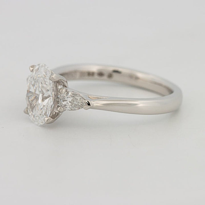 1 CT Oval Cut Trilogy Solitaire (LG) - ZIZOV DIAMONDS