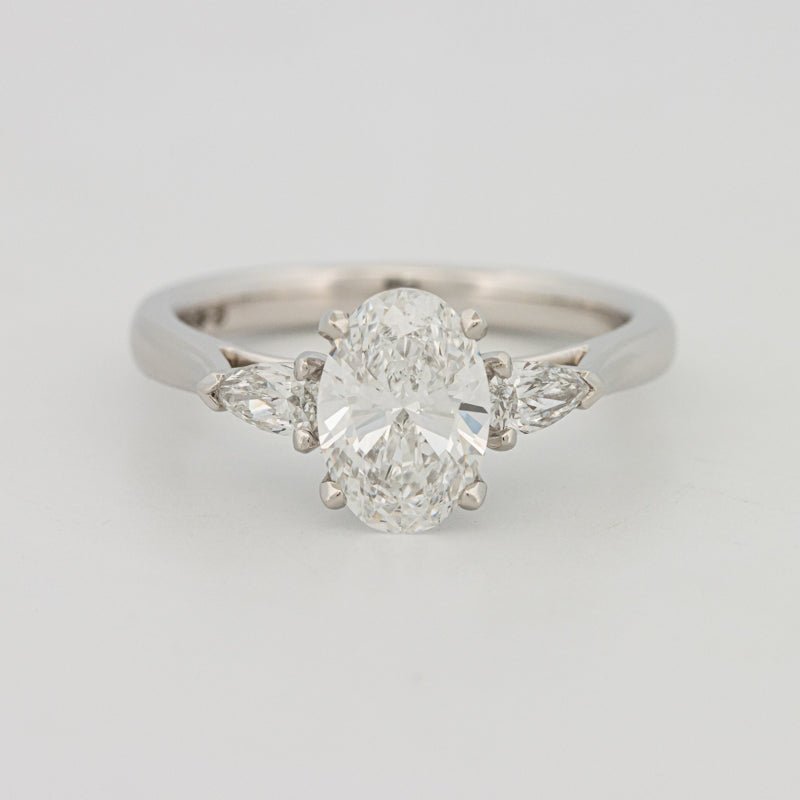 1 CT Oval Cut Trilogy Solitaire (LG) - ZIZOV DIAMONDS