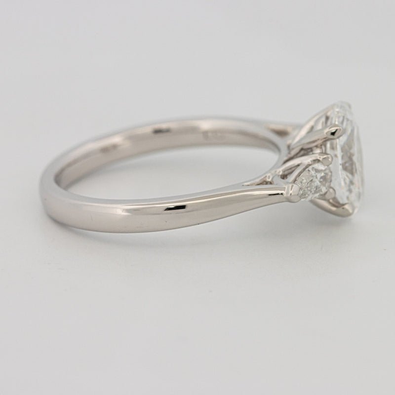 1 CT Oval Cut Trilogy Solitaire (LG) - ZIZOV DIAMONDS