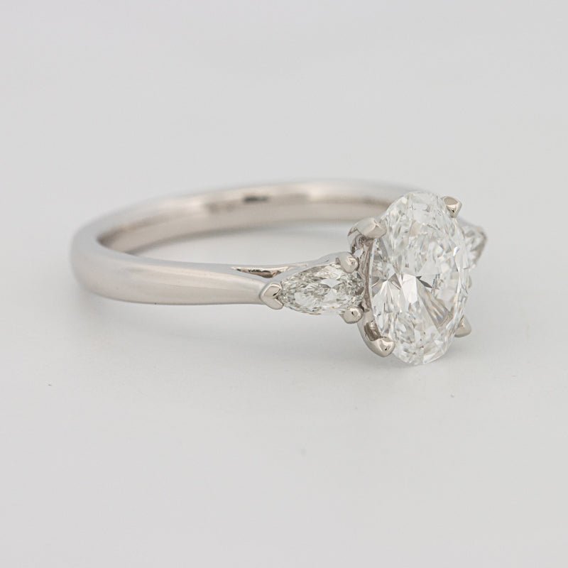 1 CT Oval Cut Trilogy Solitaire (LG) - ZIZOV DIAMONDS