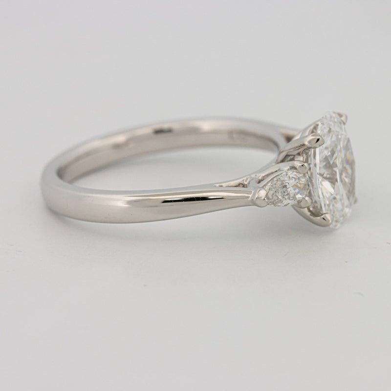1 CT Oval Cut Trilogy Solitaire (LG) - ZIZOV DIAMONDS