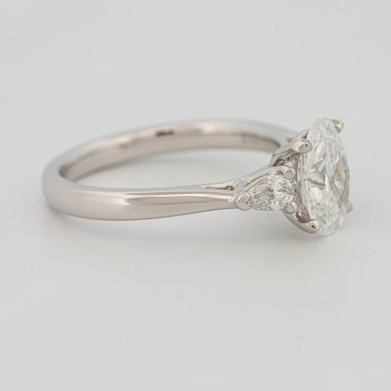1 CT Oval Cut Trilogy Solitaire (LG) - ZIZOV DIAMONDS