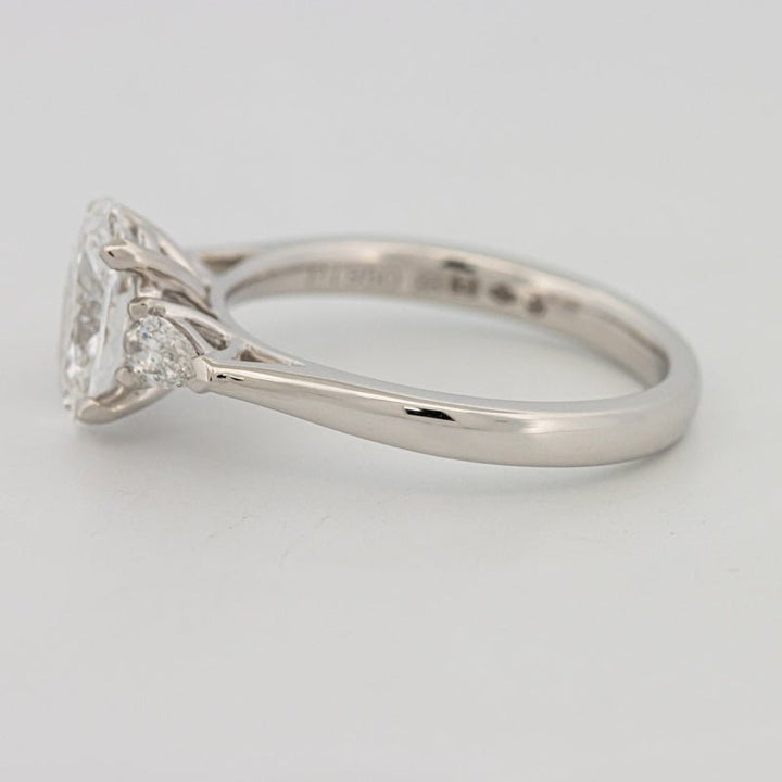 1 CT Oval Cut Trilogy Solitaire (LG) - ZIZOV DIAMONDS