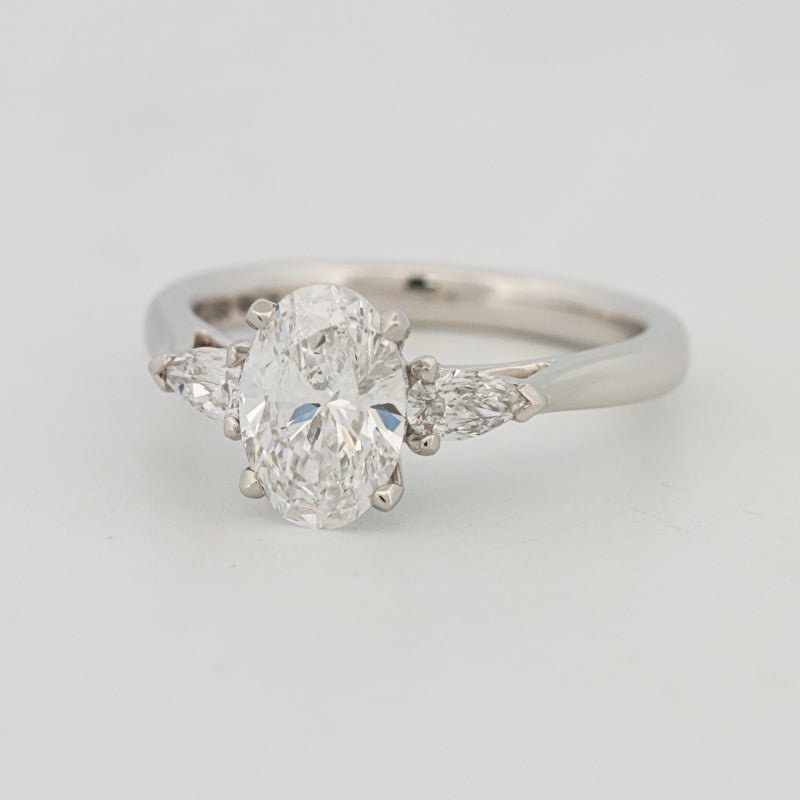 1 CT Oval Cut Trilogy Solitaire (LG) - ZIZOV DIAMONDS