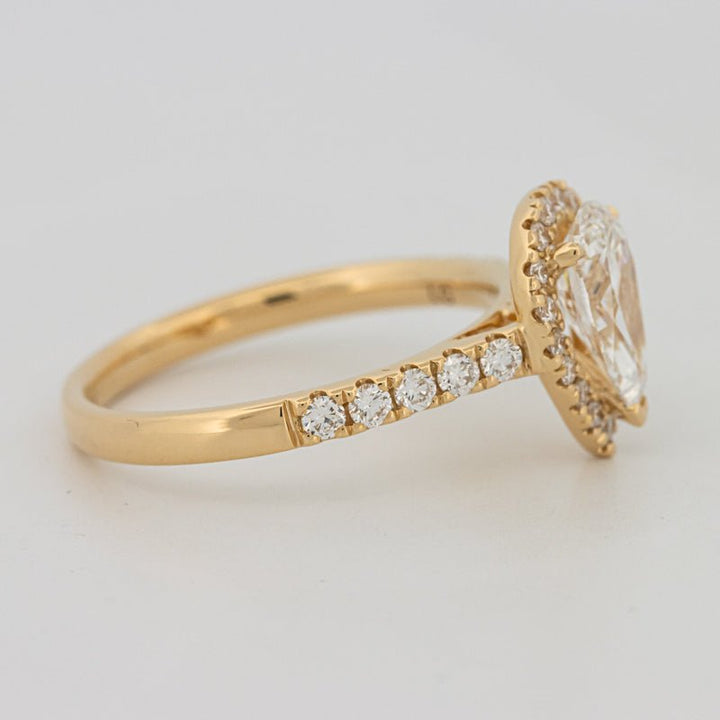 1 CT Pear - shape Halo Pavé Solitaire (LG) - ZIZOV DIAMONDS