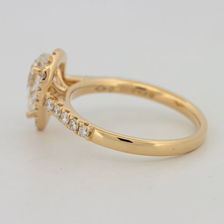 1 CT Pear - shape Halo Pavé Solitaire (LG) - ZIZOV DIAMONDS