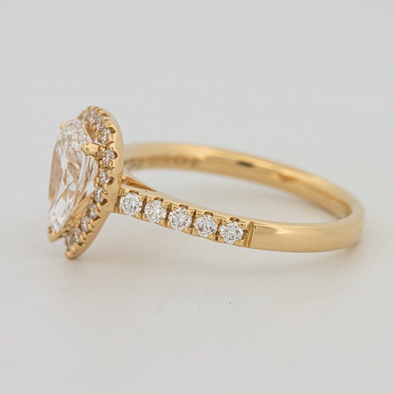 1 CT Pear - shape Halo Pavé Solitaire (LG) - ZIZOV DIAMONDS