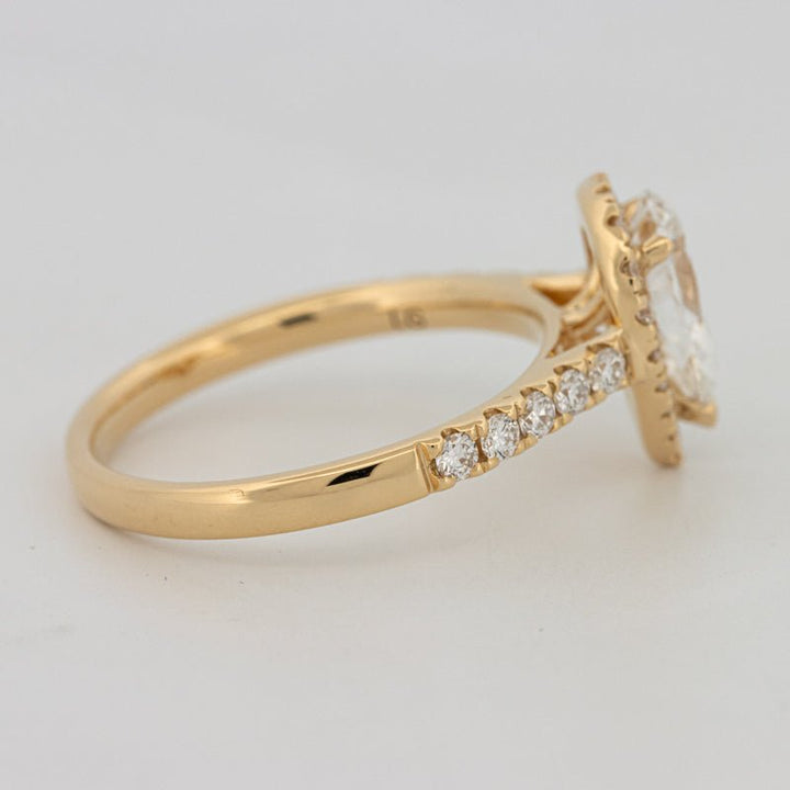 1 CT Pear - shape Halo Pavé Solitaire (LG) - ZIZOV DIAMONDS