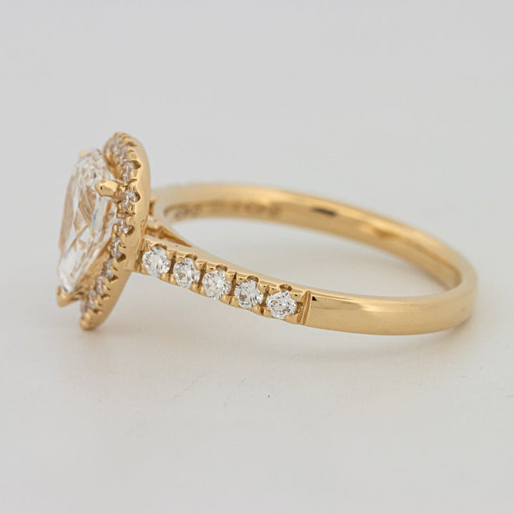 1 CT Pear - shape Halo Pavé Solitaire (LG) - ZIZOV DIAMONDS