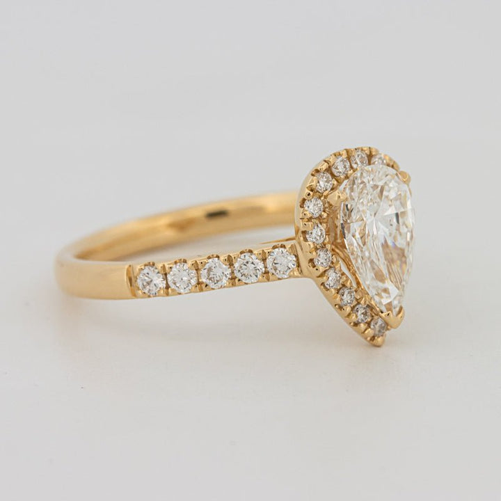 1 CT Pear - shape Halo Pavé Solitaire (LG) - ZIZOV DIAMONDS