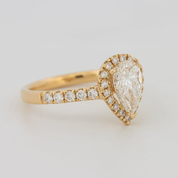 1 CT Pear - shape Halo Pavé Solitaire (LG) - ZIZOV DIAMONDS
