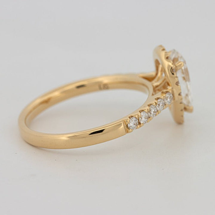 1 CT Pear - shape Halo Pavé Solitaire (LG) - ZIZOV DIAMONDS