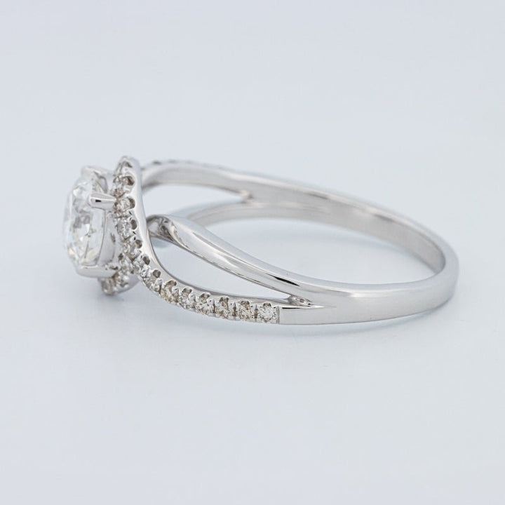 1 CT Round Cut Twist Band Pavé Solitaire (LG) - ZIZOV DIAMONDS