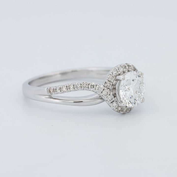 1 CT Round Cut Twist Band Pavé Solitaire (LG) - ZIZOV DIAMONDS