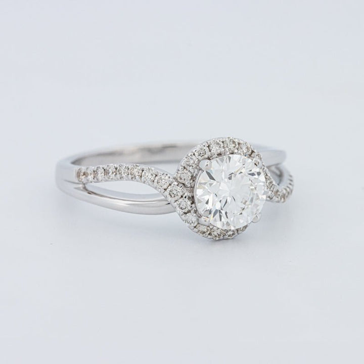 1 CT Round Cut Twist Band Pavé Solitaire (LG) - ZIZOV DIAMONDS