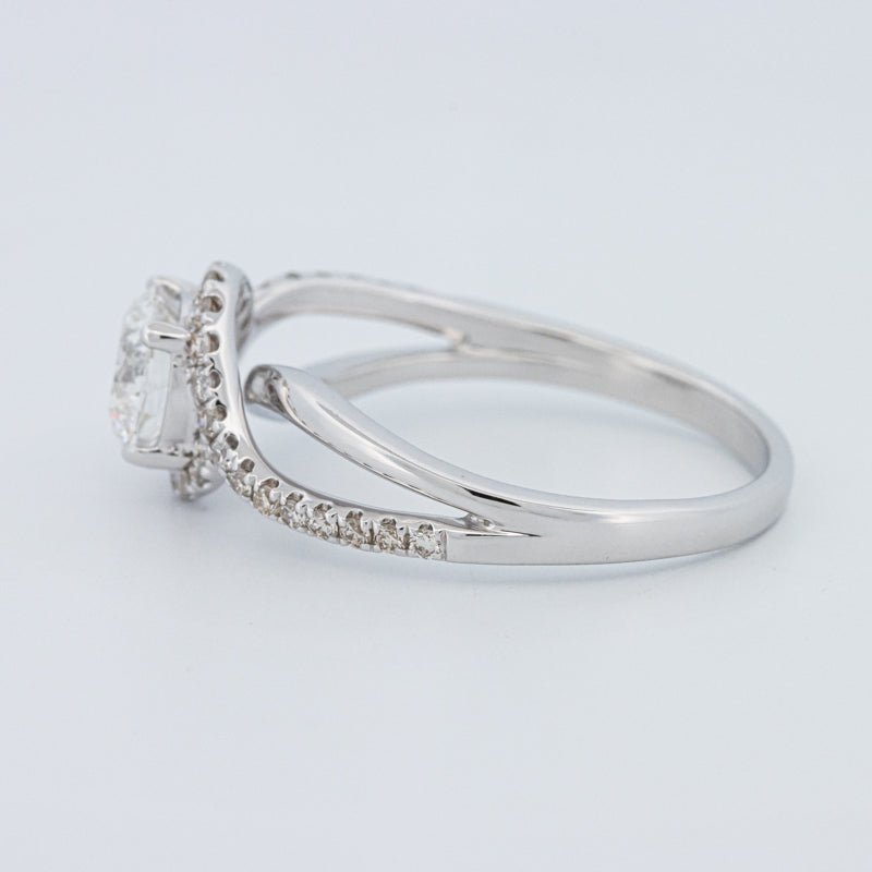 1 CT Round Cut Twist Band Pavé Solitaire (LG) - ZIZOV DIAMONDS