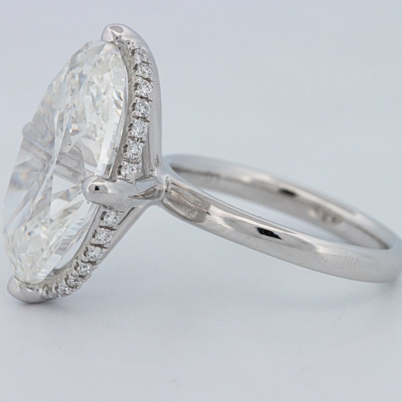 10 CT ''East - West" Halo Solitaire (LG) - ZIZOV DIAMONDS