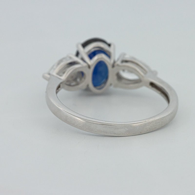 1.95 CT Blue Sapphire Trilogy Ring (LG) - ZIZOV DIAMONDS