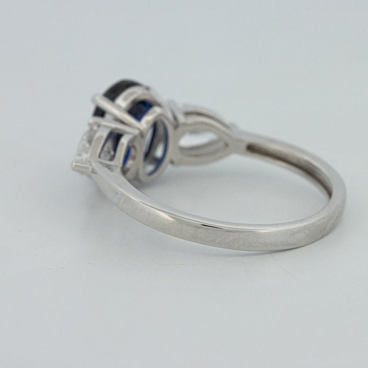 1.95 CT Blue Sapphire Trilogy Ring (LG) - ZIZOV DIAMONDS