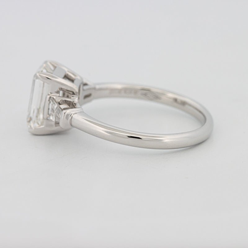 2 CT Emerald Cut Trilogy Solitaire (LG) - ZIZOV DIAMONDS