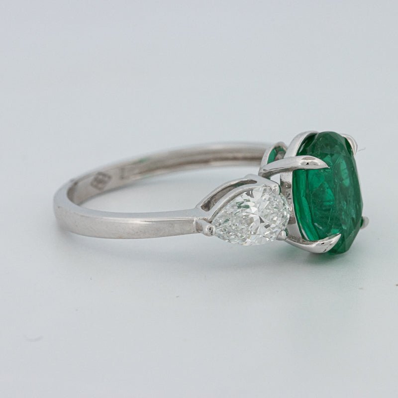 2.25 CT Green Emerald Trilogy Ring (LG) - ZIZOV DIAMONDS