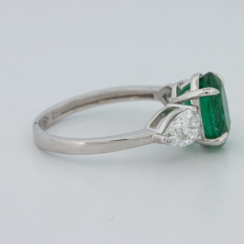2.25 CT Green Emerald Trilogy Ring (LG) - ZIZOV DIAMONDS