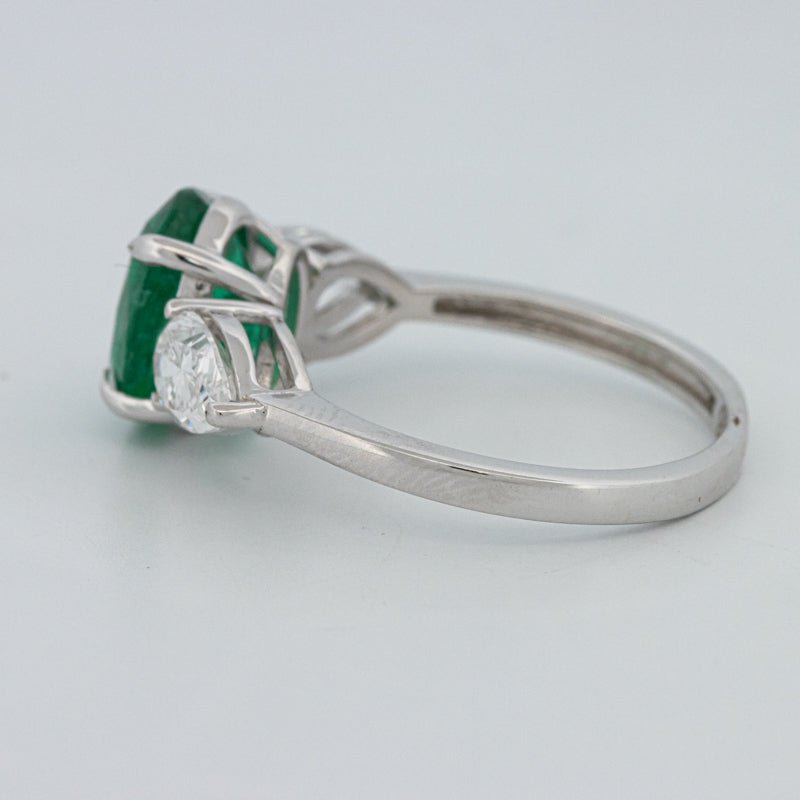 2.25 CT Green Emerald Trilogy Ring (LG) - ZIZOV DIAMONDS