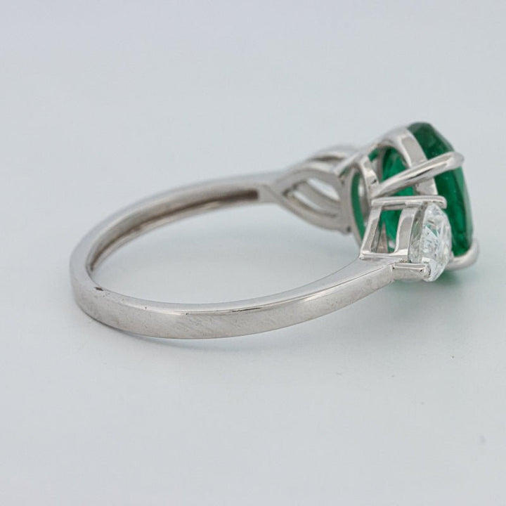 2.25 CT Green Emerald Trilogy Ring (LG) - ZIZOV DIAMONDS
