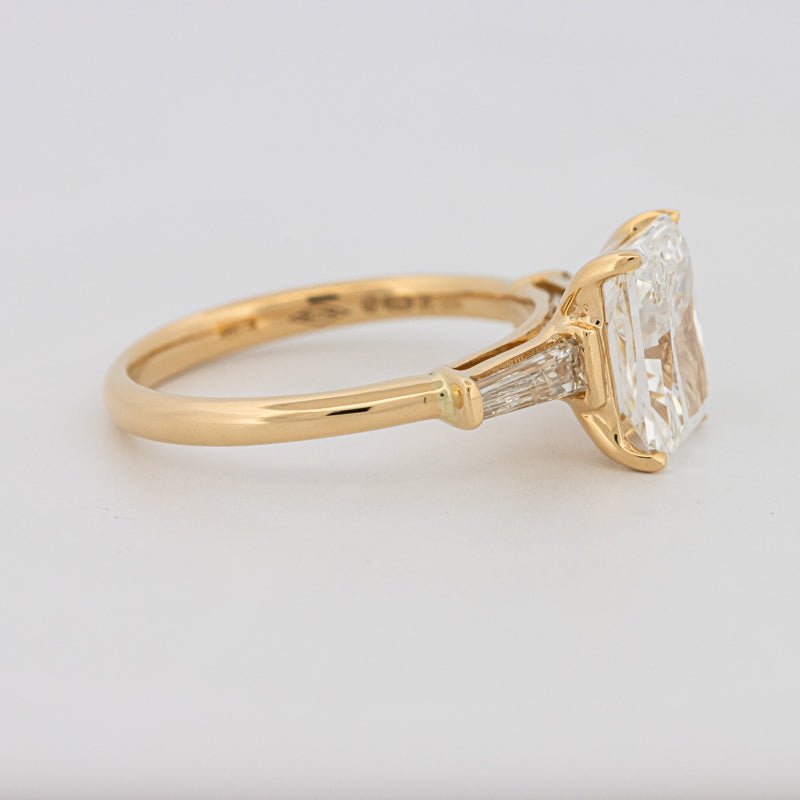 2.50 CT Radiant Cut Trilogy Solitaire (LG) - ZIZOV DIAMONDS