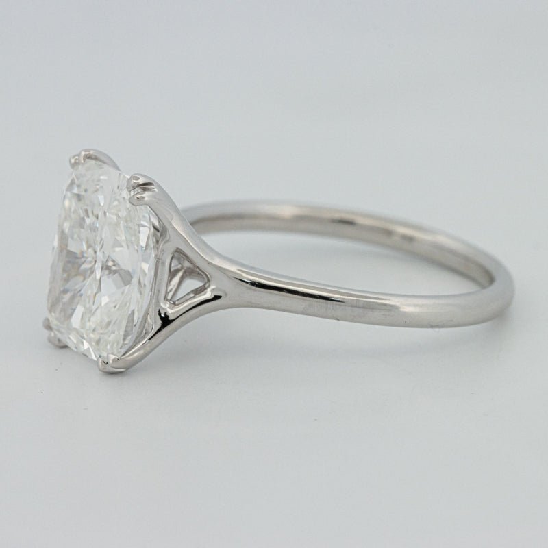 3.53 CT "Doubleclaw" Cushion Cut Solitaire (LG) - ZIZOV DIAMONDS