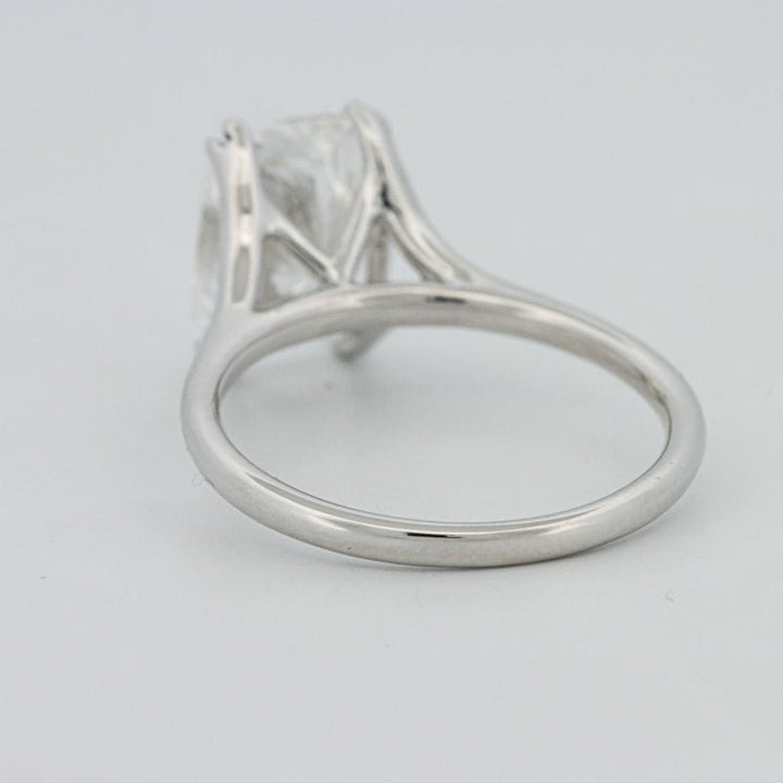 3.53 CT "Doubleclaw" Cushion Cut Solitaire (LG) - ZIZOV DIAMONDS