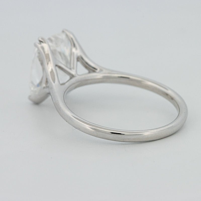 3.53 CT "Doubleclaw" Cushion Cut Solitaire (LG) - ZIZOV DIAMONDS