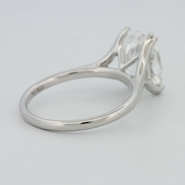 3.53 CT "Doubleclaw" Cushion Cut Solitaire (LG) - ZIZOV DIAMONDS