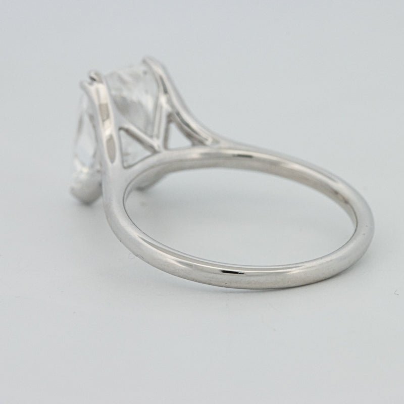 3.53 CT "Doubleclaw" Cushion Cut Solitaire (LG) - ZIZOV DIAMONDS