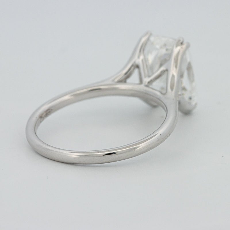 3.53 CT "Doubleclaw" Cushion Cut Solitaire (LG) - ZIZOV DIAMONDS