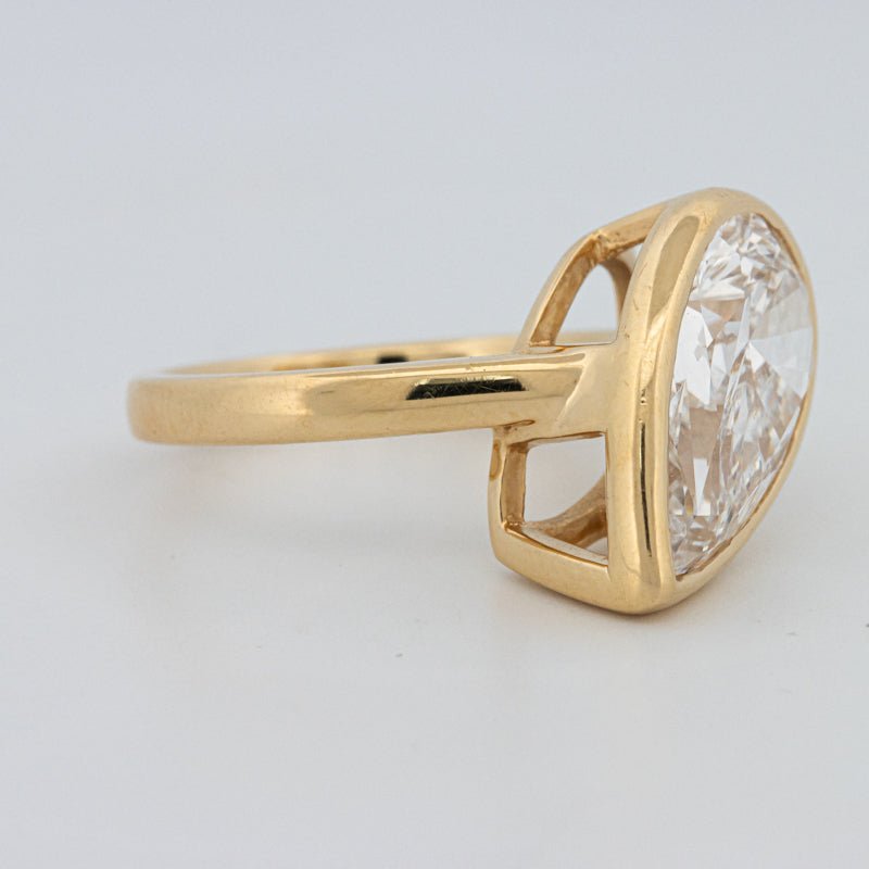 4 CT Bezeled Pear - Shape Ring (LG) - ZIZOV DIAMONDS