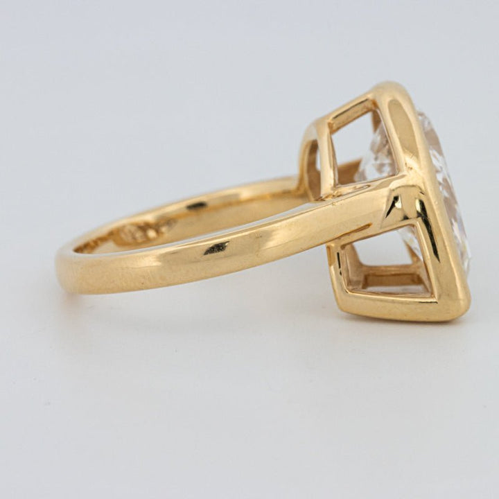 4 CT Bezeled Pear - Shape Ring (LG) - ZIZOV DIAMONDS