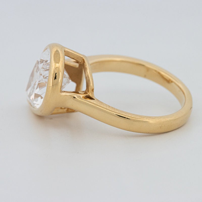 4 CT Bezeled Pear - Shape Ring (LG) - ZIZOV DIAMONDS
