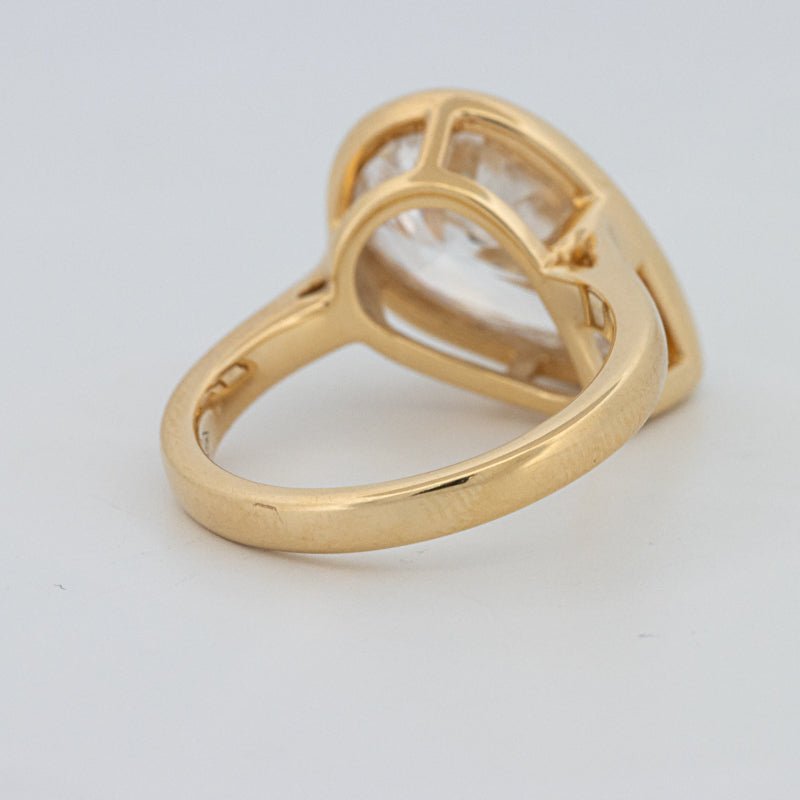 4 CT Bezeled Pear - Shape Ring (LG) - ZIZOV DIAMONDS