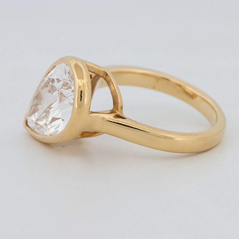 4 CT Bezeled Pear - Shape Ring (LG) - ZIZOV DIAMONDS