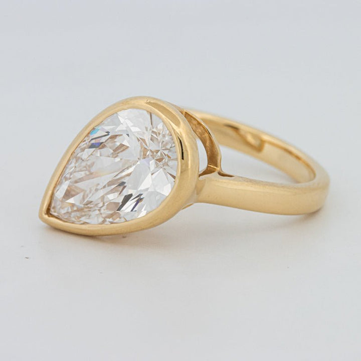 4 CT Bezeled Pear - Shape Ring (LG) - ZIZOV DIAMONDS