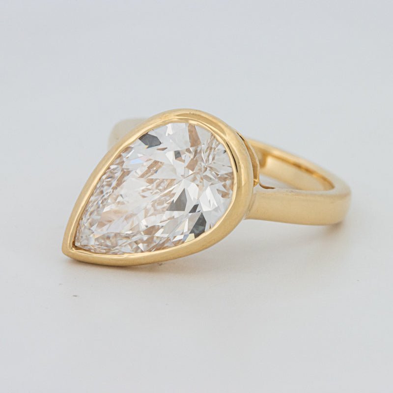 4 CT Bezeled Pear - Shape Ring (LG) - ZIZOV DIAMONDS