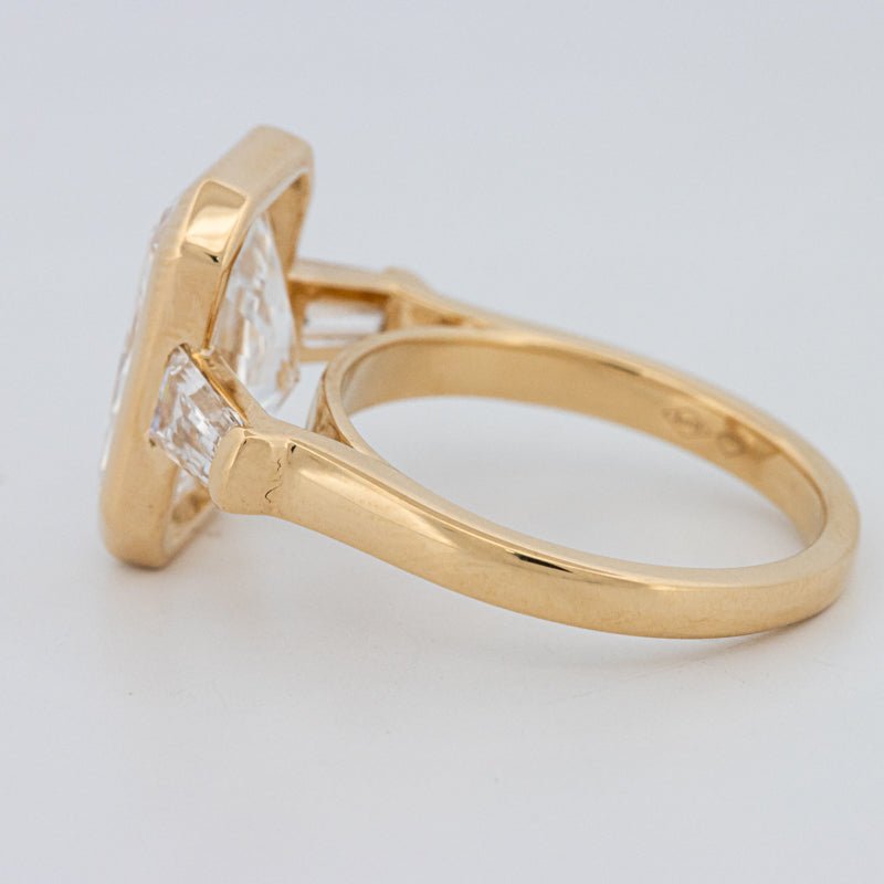 5 CT Bezel Set Radiant Cut Ring (LG) - ZIZOV DIAMONDS