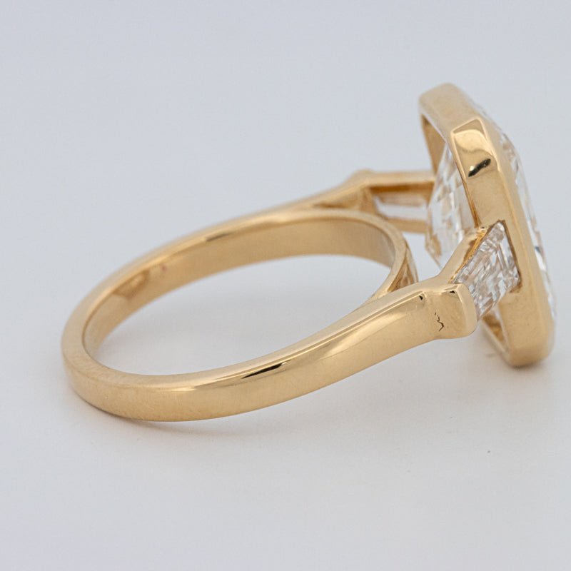 5 CT Bezel Set Radiant Cut Ring (LG) - ZIZOV DIAMONDS