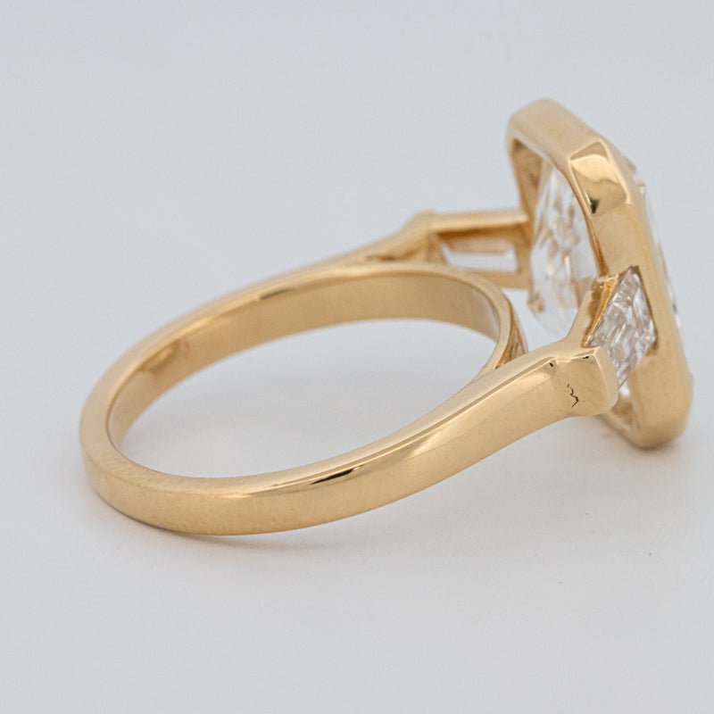 5 CT Bezel Set Radiant Cut Ring (LG) - ZIZOV DIAMONDS