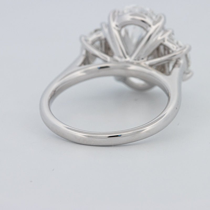 5 CT "Moonlight" Oval Trilogy Ring (LG) - ZIZOV DIAMONDS