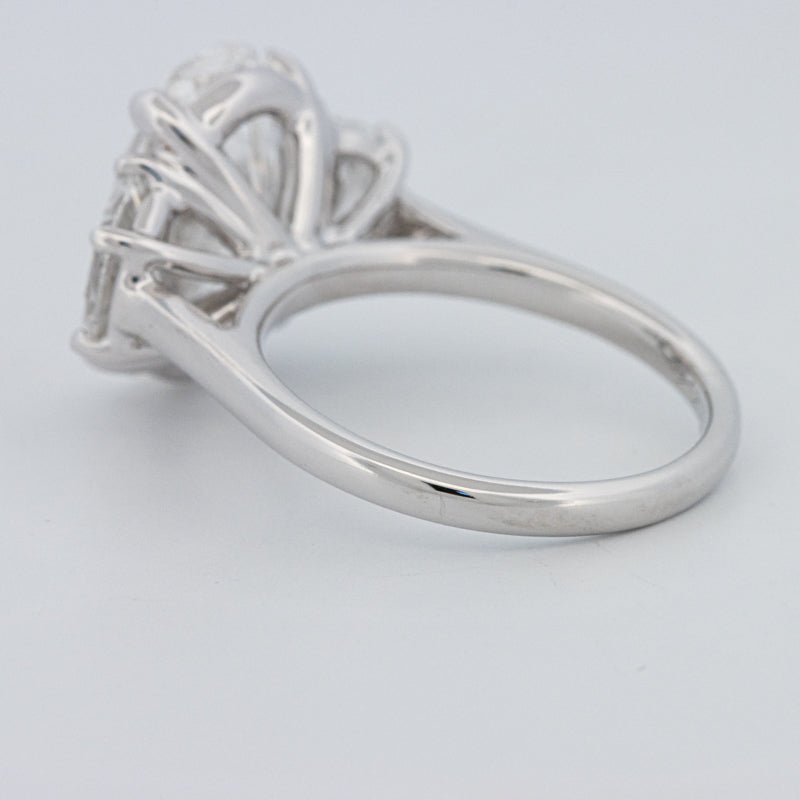5 CT "Moonlight" Oval Trilogy Ring (LG) - ZIZOV DIAMONDS