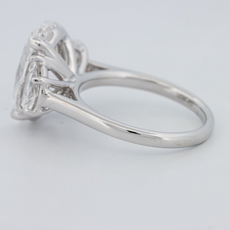 5 CT "Moonlight" Oval Trilogy Ring (LG) - ZIZOV DIAMONDS